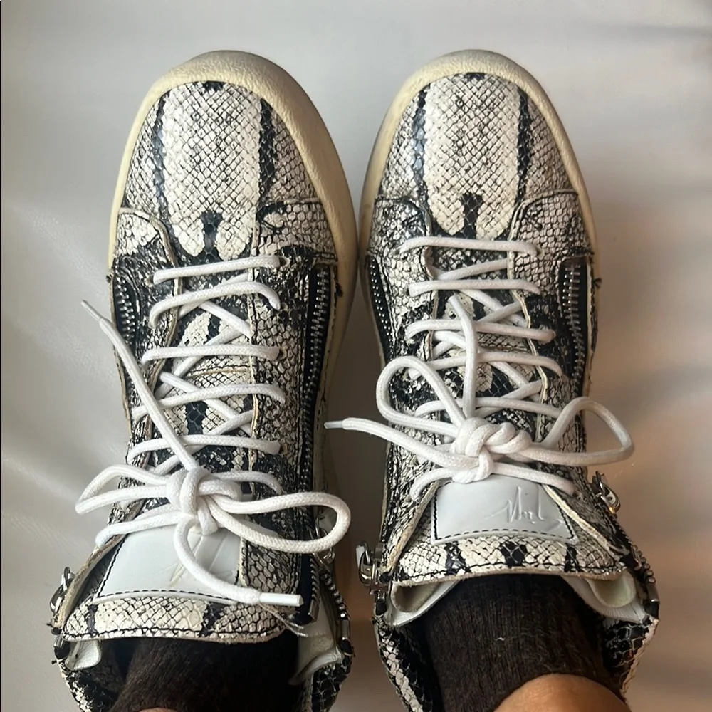 Giuseppe Zanotti White and Black Speckled Sneakers - Picture 2 of 5